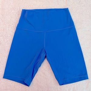 Lululemon Align 8” shorts - size 6 BLUE NILE